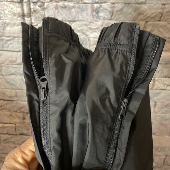 🔥Nike Joggers NWOT Size: Large🔥 - Picture 12 of 12